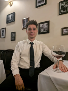 Dario De Caro, ritratto professionale